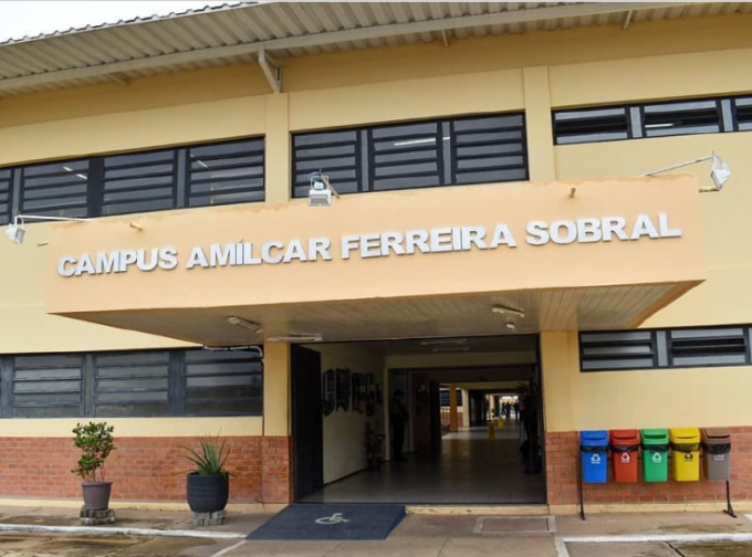 Estudante da UFPI em Floriano relata ter sido alvo de hostilidade em grupo universitário