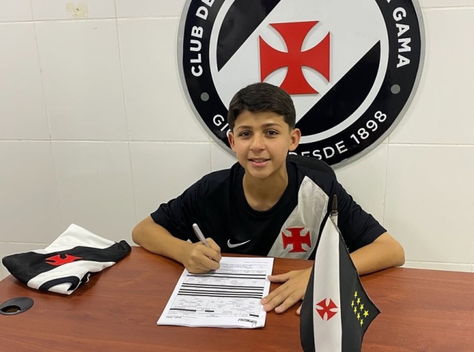Matheus Piauí se destaca no futebol de base do Vasco da Gama