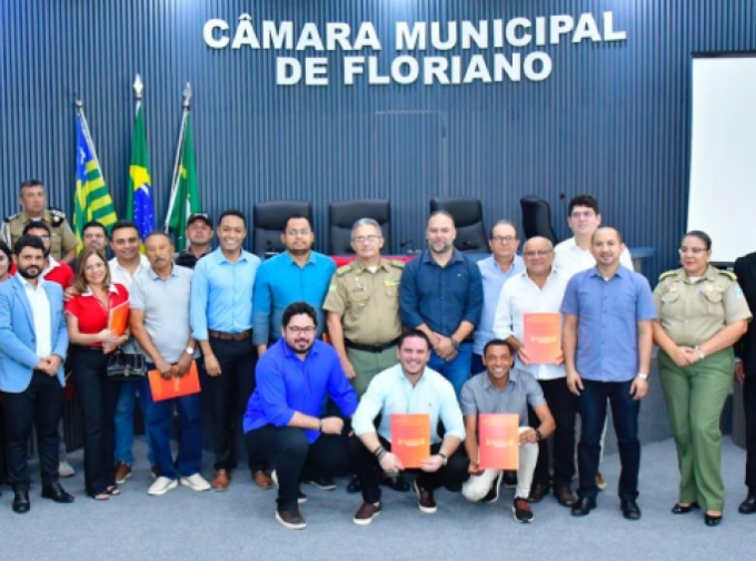 Câmara de Floriano lança sedia da Corrida da Fogueira do 3º BPM